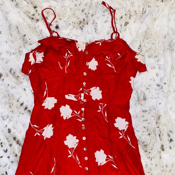 FOREVER 21 FLORAL DRESS - Picture 1 of 3